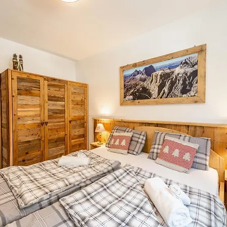 Laurino Apartment Campitello di Fassa